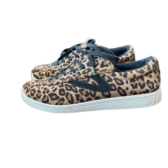 Tretorn Other - TRETORN Nylite Plus Leather Animal Print Sneakers